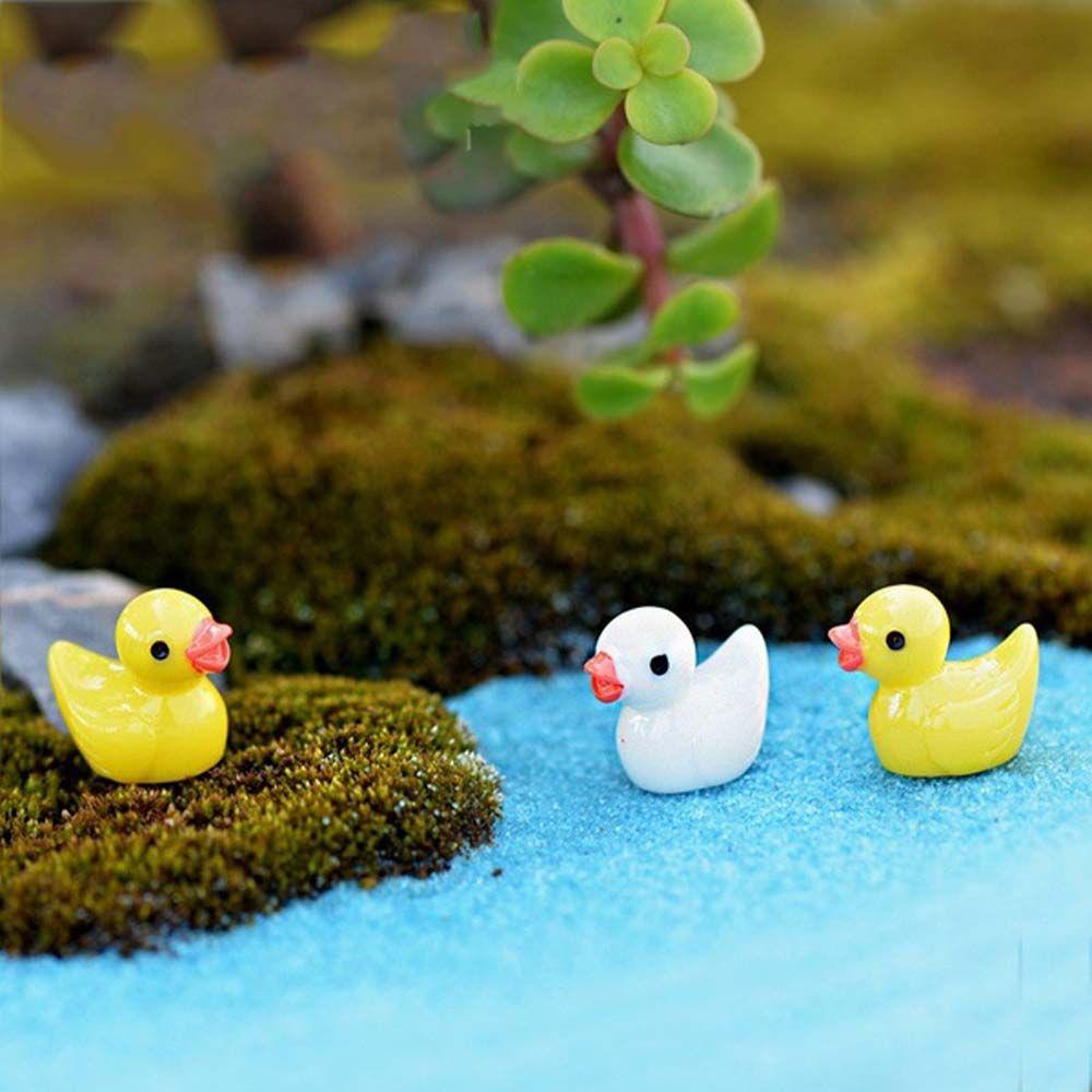 Mini Home Crafts Fairy Resin Animals Yellow ducklings Ornaments Miniature Figurine