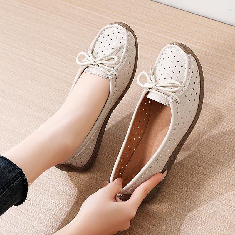 

Женские летние мокасины слипоны из натуральной кожи: Дышащий, Полый Дизайн для Людей Среднего и Пожилого Возраста. Повседневная, Плоская, Удобная обувь. 38