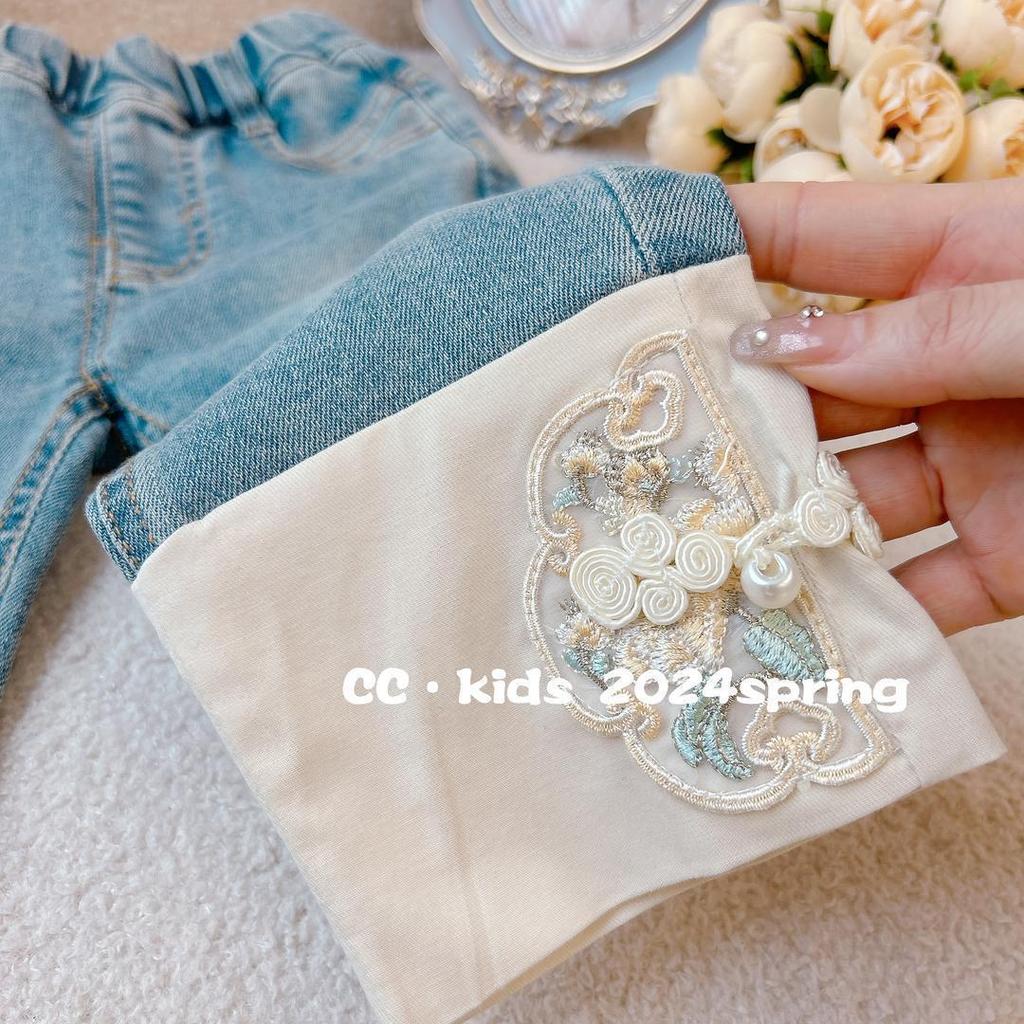 Trzyczęściowy zestaw retro w stylu chińskim dla małych dziewczynek (2025)