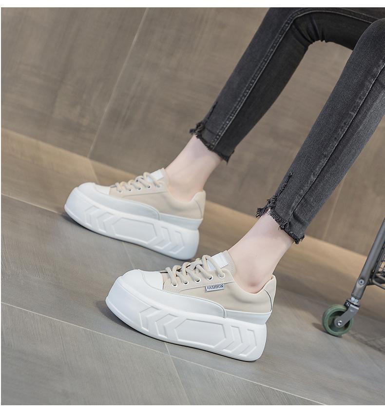 

Туфли-хлебушки женские весенние новые кожаные толстая подошва с внутренней высотой увеличение повседневные универсальные для маленькой ноги туфли-маффины белые туфли 40