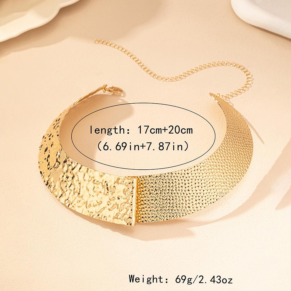 Luo Feng Exaggerated Choker Open Collar Metal Irregular Wide Version Corrugated Punk Collar