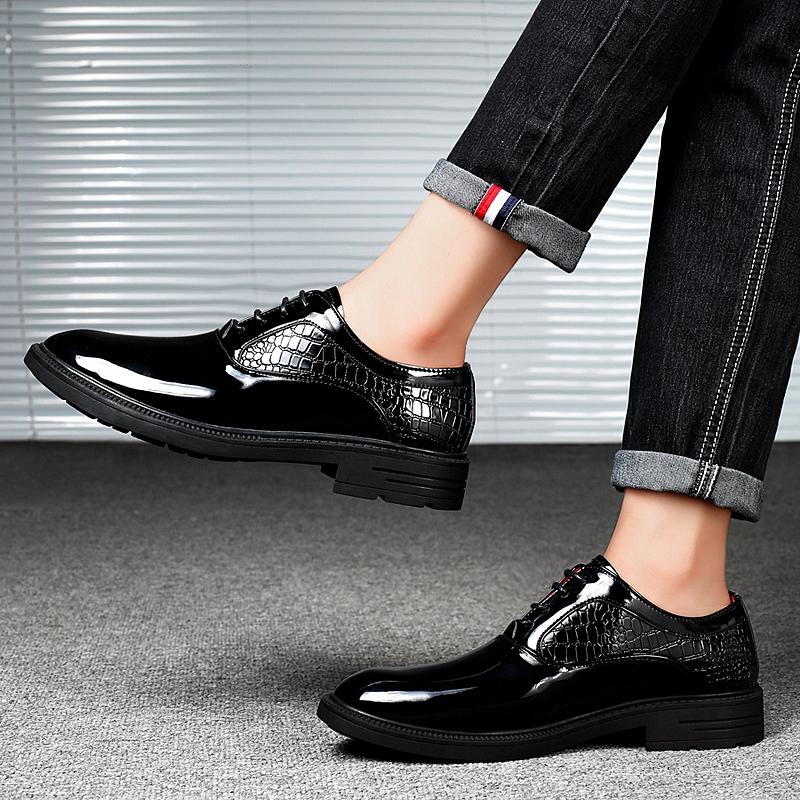 Scarpe da uomo in pelle a punta stringate nere rosse scarpe oxford formali in pelle da uomo scarpe basse da abito da lavoro da uomo scarpe da matrimonio da uomo