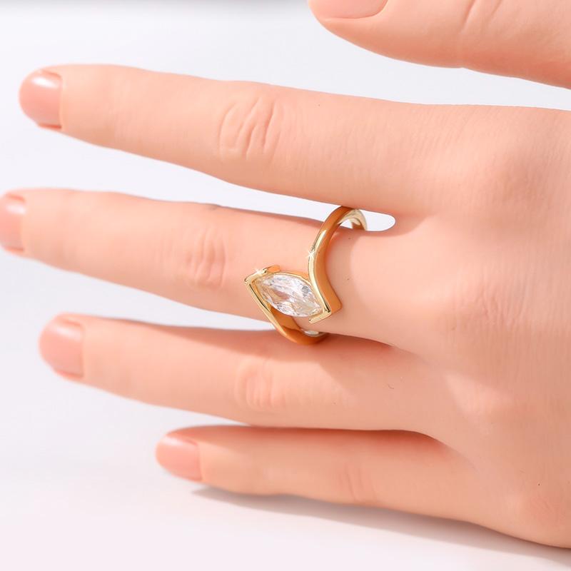 Classic Inlaid White CZ Women's Ring Trendy Gold Color Geometry Daily Wear Party Jewelry Anniversary Gift