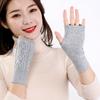 Women's Cable Knitted Soft Fingerless Gloves Warm Autumn Winter Gloves Fashion Knitted Half Finger Gloves Casual Outdoor Gloves