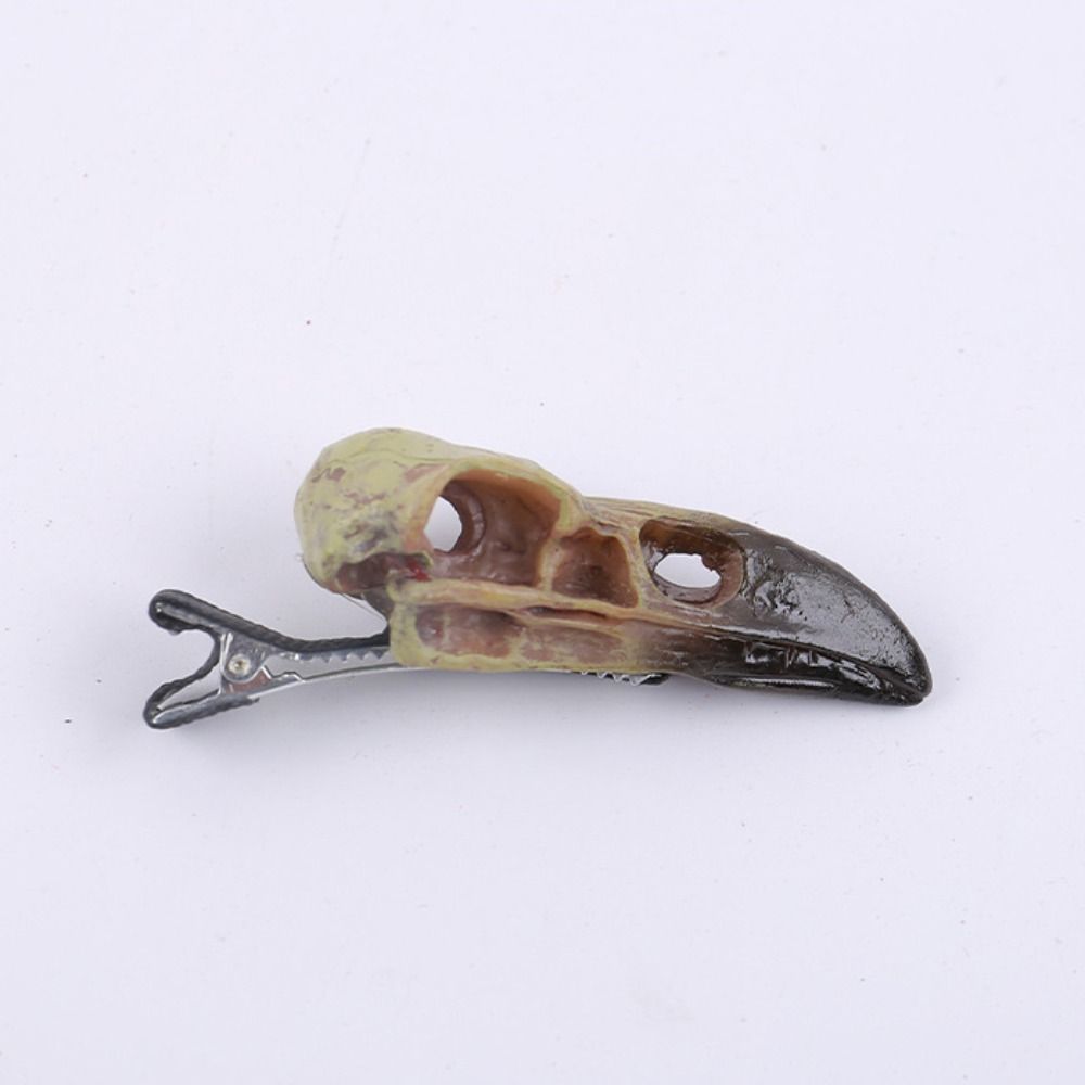 2pcs Resin Crow Skull Hairpin Creative Halloween Hair Clip Fashion   All Saints' Day