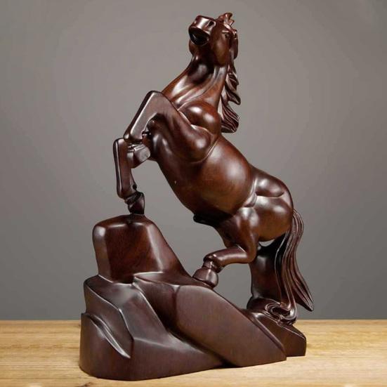 Holzpferd Figur Kleine Pferdestatue 2026 Chinesisches Neujahr Tierkreiszeichen Skulptur Feng Shui Büro Schreibtisch Ornament für Reichtum Glück