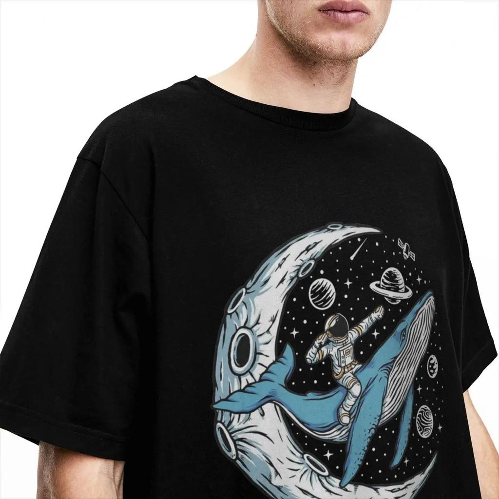 Astronaut Riding A Blue Whale Near The Crescent Moon T-Shirt Summer Vintage T-Shirts  Hipster Tee Shirt For Men