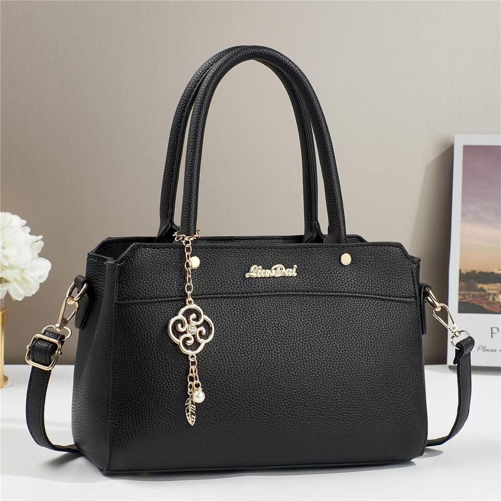 

Trendy Macaron Color Bucket Bag Versatile Soft Pu Shoulder Bag For Everyday Use Black
