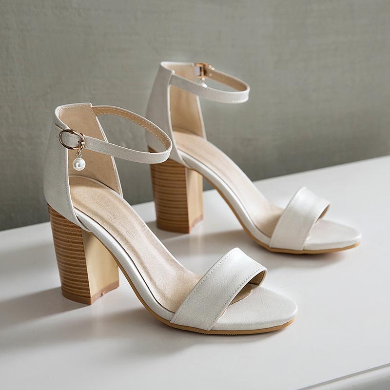 Women's high-heeled sandals summer classic simple and versatile thick-heeled large-size open-toed sandals