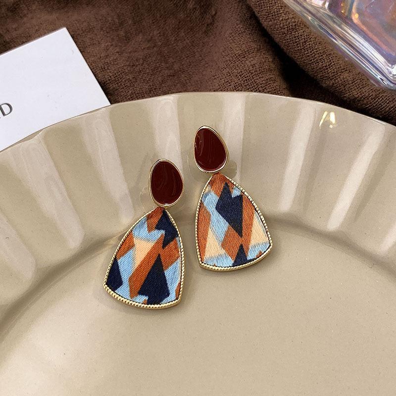 Personalized thousand bird grid love earrings spring and summer new plaid geometric earrings versatile temperament stud earrings women