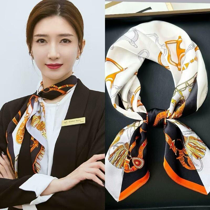 1 pcs 70x70 Gifts for mom: Imitation silk scarves, chain scarves, printed small square scarves, elegant scarves and shawls