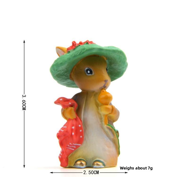 Peter Rabbit Resin Art Toy With Carrot And Hat For Diy Terrarium Decoration