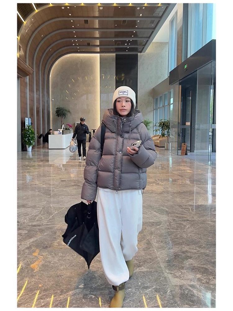 Women's 2025 New Style Short Winter Cotton-Padded Jacket: Stylish, Thickened, Petite Down Coat.