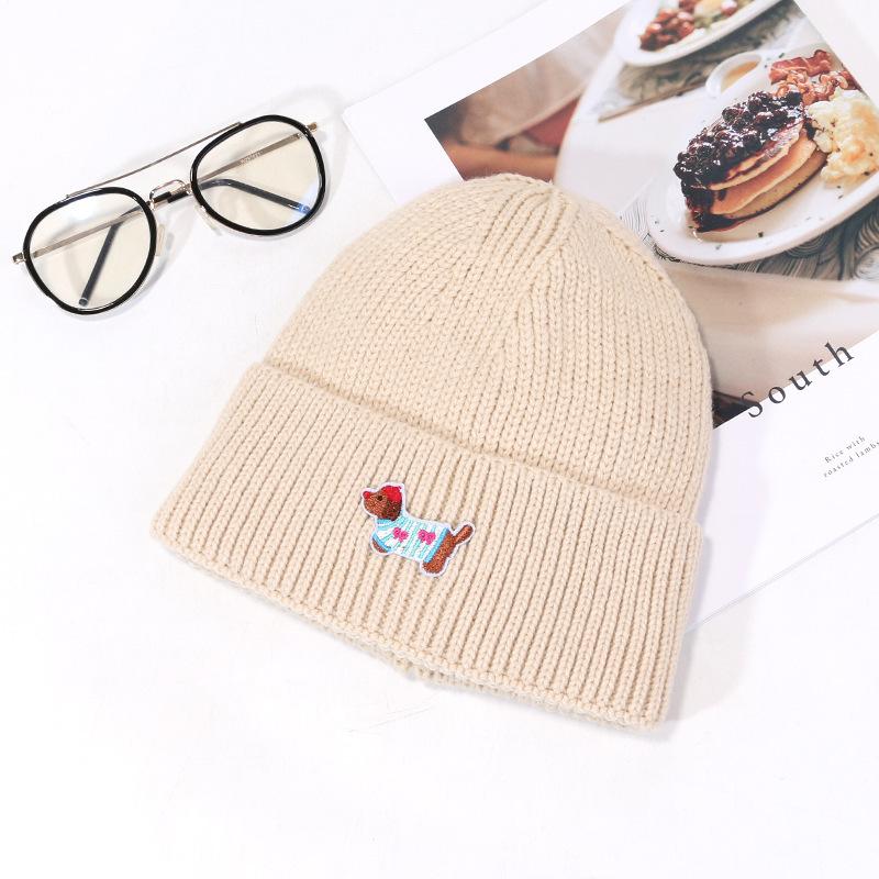 Autumn and Winter New Hat for Women Puppy Patch Knitted Hat Sweet and Cute Warm Wool Hat Outdoor Versatile Pullover Hat