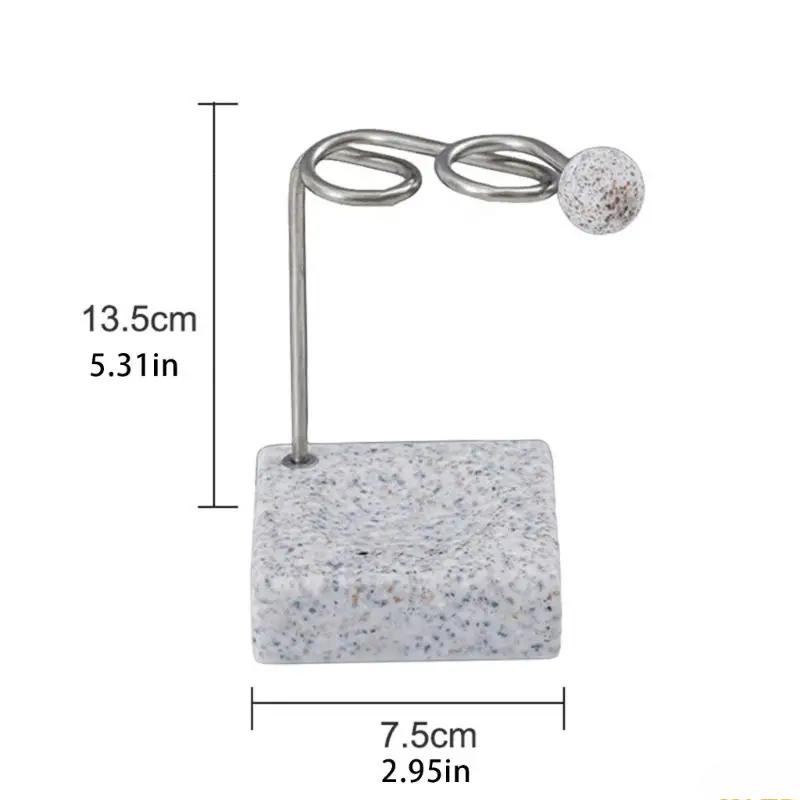 

Изящная подставка для зубных щеток с устойчивым к ржавчине металлом и мрамором