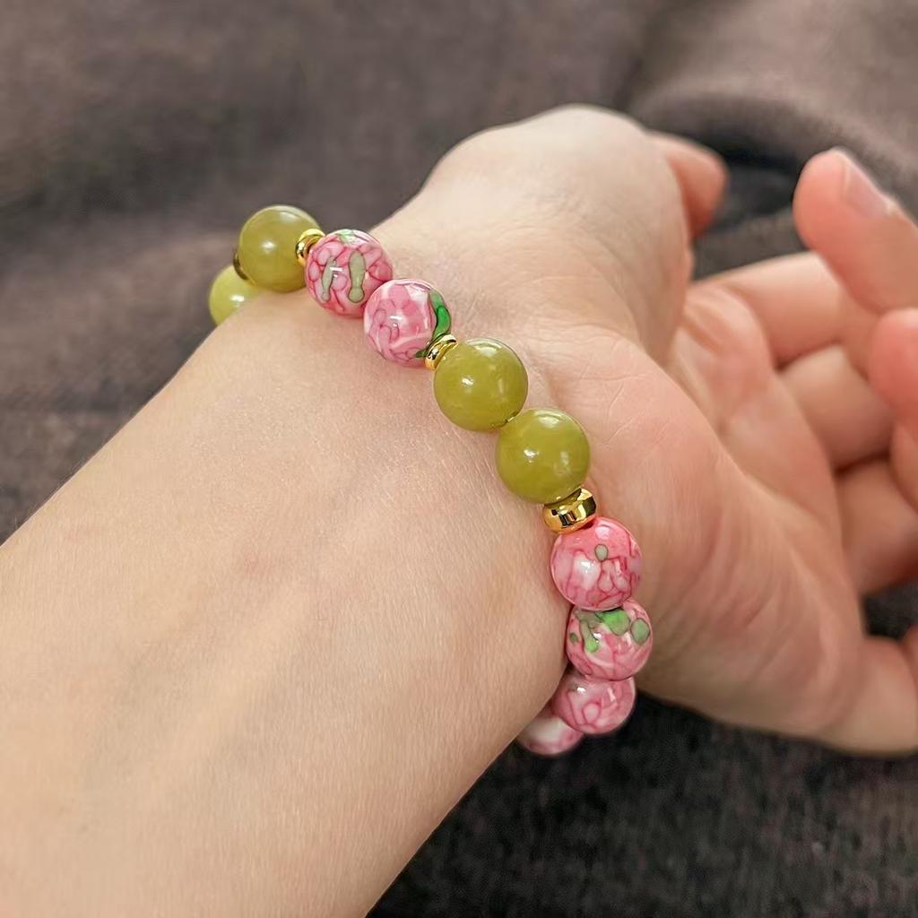 Vintage High-Quality Southern Jade Artificial Pink Ceramic Bracelet Bracelet.