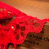 Sexy kvinner Blonderundertøy Dameundertøy Skrittløse truser Perler Perler G-strenger for kvinner Thongs Åpent skritt Sextruse Blomstert gjennomsiktig truser