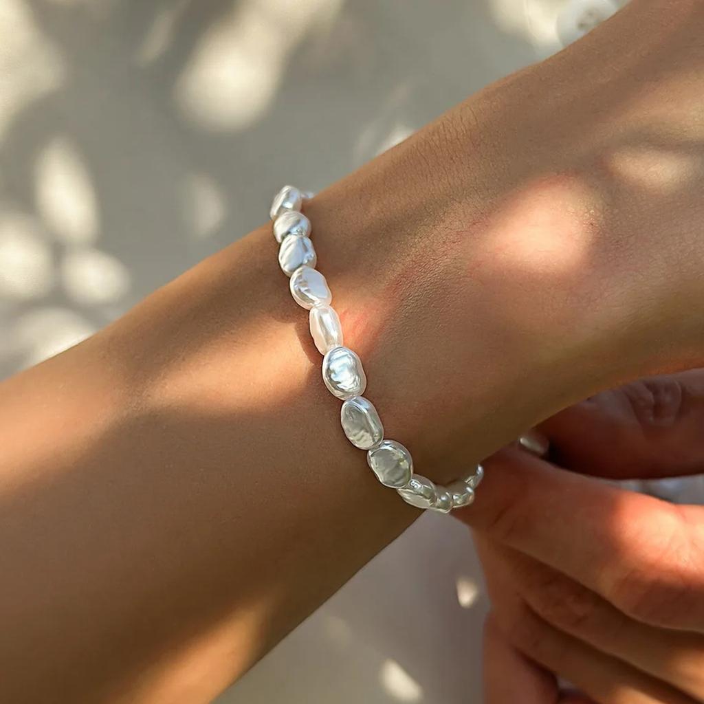 Unique Imitation Pearl Necklace Bracelet Fashionable Handmade Imitation Pearls Necklace Bracelet For Modern Aesthetics