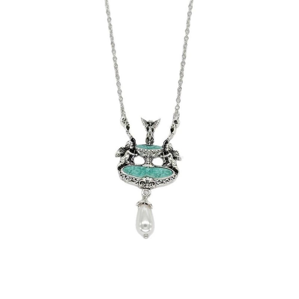 Retro Design Clavicle Chain Embossed Detail Wishing Fountain Necklace  Vintage Fashion