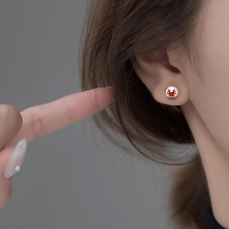 E1504 S999 Silver Elk Stud Earrings: Christmas Twist Screw Bean Design
