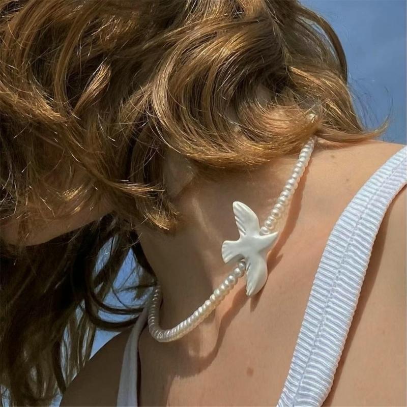 Elegant White Peace Doves Necklace Symbolizing Love and Hope Stylish Drop Earrings Suitable for Women and Girls Present