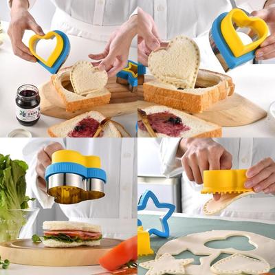 Plastic Material Sandwich Maker Sandwich Cutter Bread Cutting Moulds for Kitchen X3UC