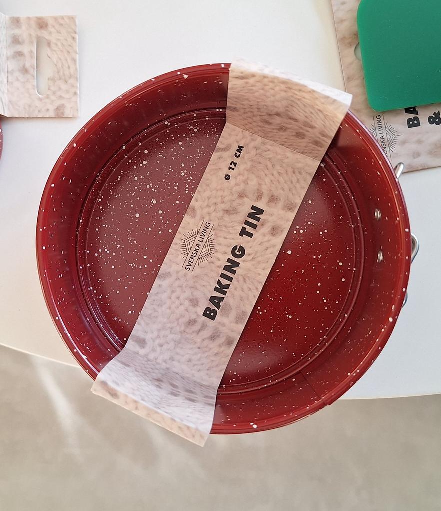 Small cake tin, baking tray, round, red, Ø 12 cm, mini