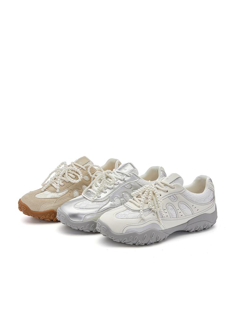 Trendy Women's Sneakers Lace-up with Pearl Detail Comfortable Casual Sneakers for Women