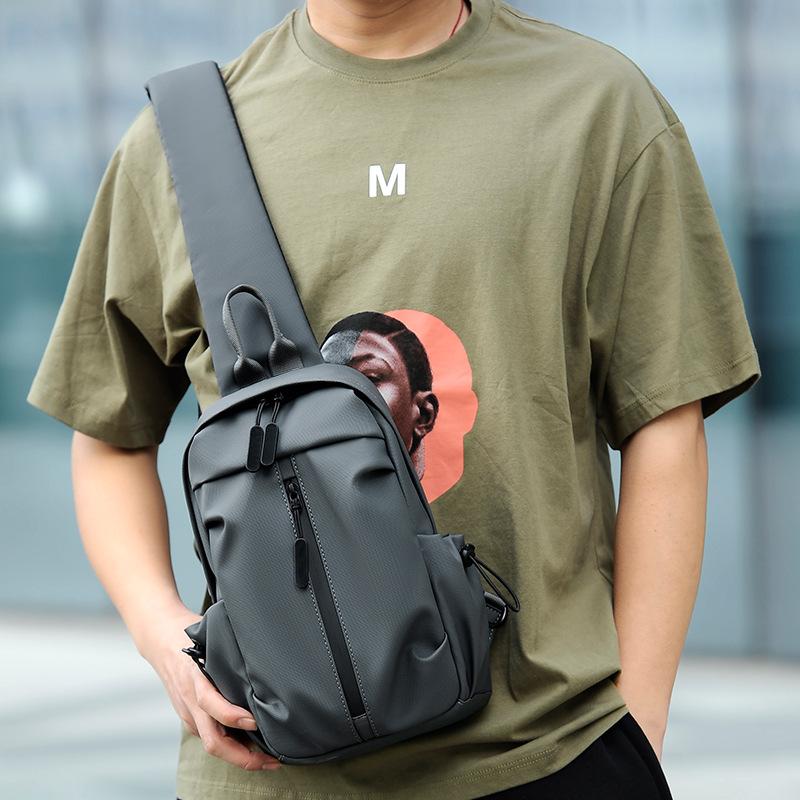 Multi-performance sports and leisure breast bag Men's shoulder bag Oblique span bag Practical large-capacity sports outdoor bag