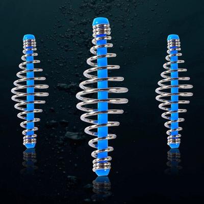 Compact Spring Fishing Rig: Double Hook Platform for Silver and Grass Carp with Plastic Core Bait Holder.