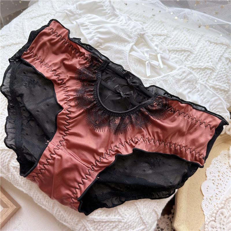 Sweet and Cute Briefs Front Cutout Careful Machine Ice Silk Underwear Lace Low-rise Women's Panties