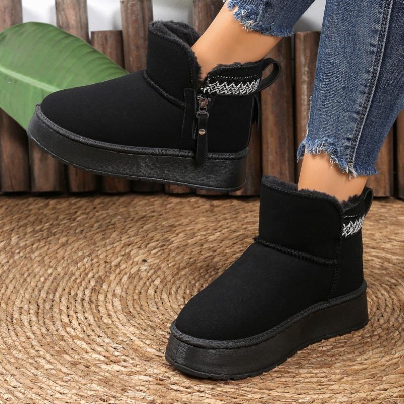 Short tube velvet leather snow boots for women's autumn and winter new large size thick-soled warm one-pedal Northeast cotton shoes