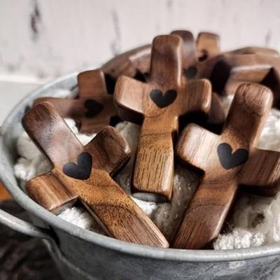 Olive Wood Pocket Cross Smooth Texture Pocket-sized Stress Relief Spiritual Companion Cross My Heart Encouragement Gift Wooden Cross Across