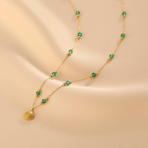 Beachy Green Beads Shell Pendant Necklace for Women
