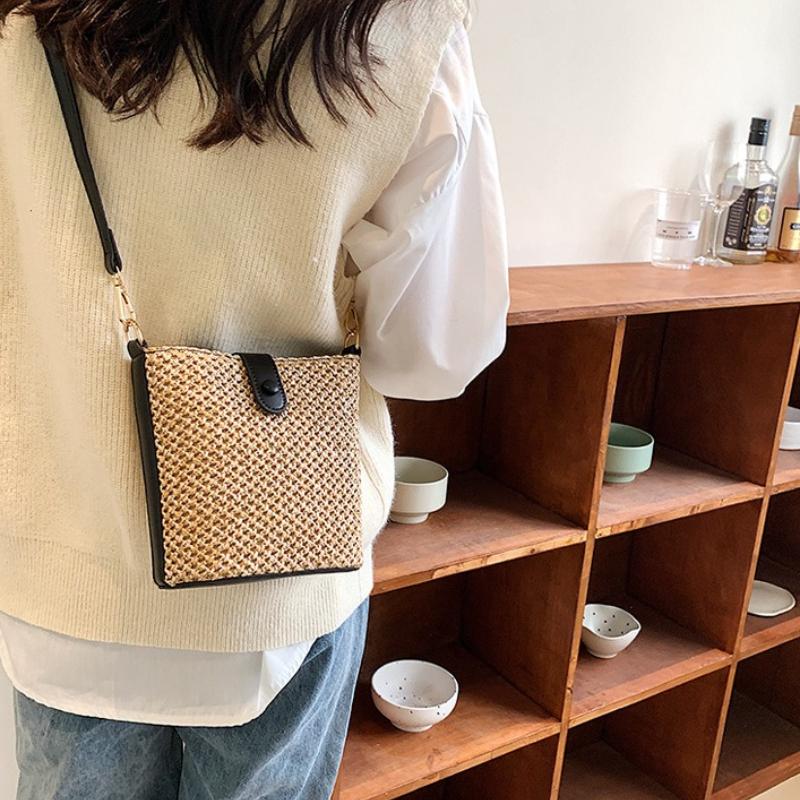 Patchwork Design Straw Shoulder Bags for Women Summer Vacati Ladies Bucket Crossbody Bag Ctrast Color Female Beach Handbags