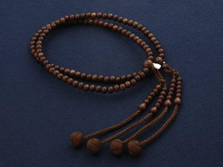 Kyoto Buddhist Altar Hayashi Prayer Beads Shingon Sect Shakuni Sandalwood Official Ceremony Bag Kyoto Prayer Beads (for Men) [Bead Set] SM-035