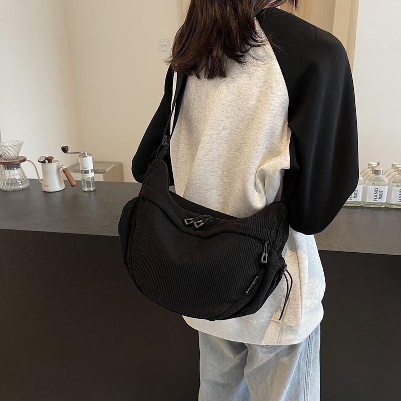 Corduroy autumn and winter crescent leisure bag messenger bag women's versatile dumpling bag solid color light travel shoulder bag