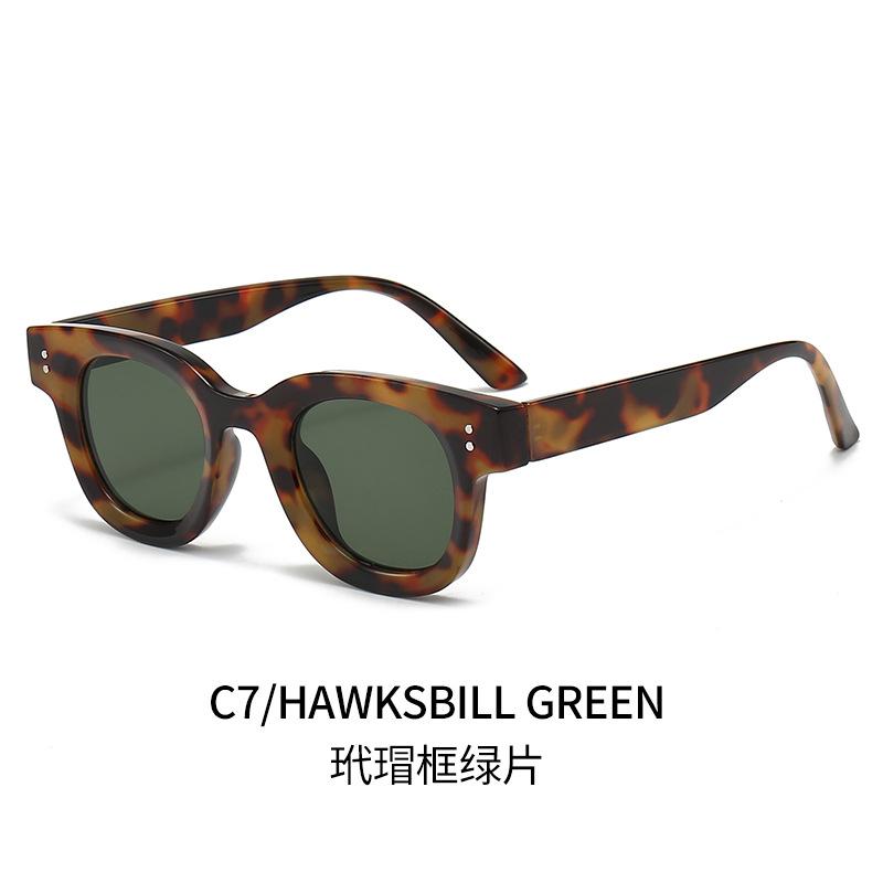 Oval Sunglasses PC Rivet Shades Anti-UV Glasses