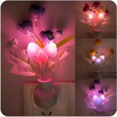 Kreative Tulpen-Flieder-Nachtlicht-betriebene, sanfte, romantische Sensor-Babybettzimmerlampe