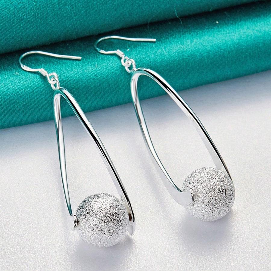 925 Sterling Silver Plated Heart Hollow Flower Earrings For Women Fashion Wedding Engagement Charm Jewelry