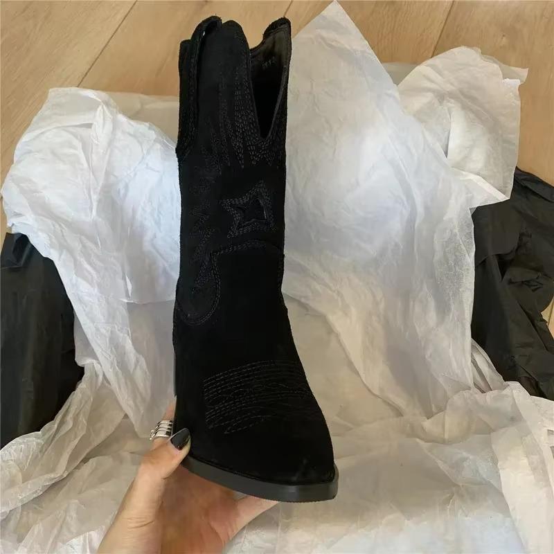 Natural Embroidered Women Boots Leather Handmade Pointed Toe Spike Heel Autumn Winter Boots Cowboy New Western Retro Botas