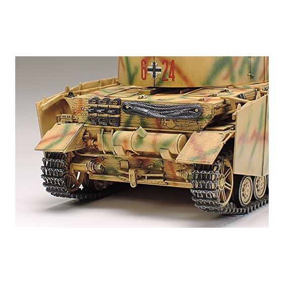 Tamiya 1/48 Military Miniature Series No.84 German Army Panzer IV H Type Late Model Plastic Model 32584