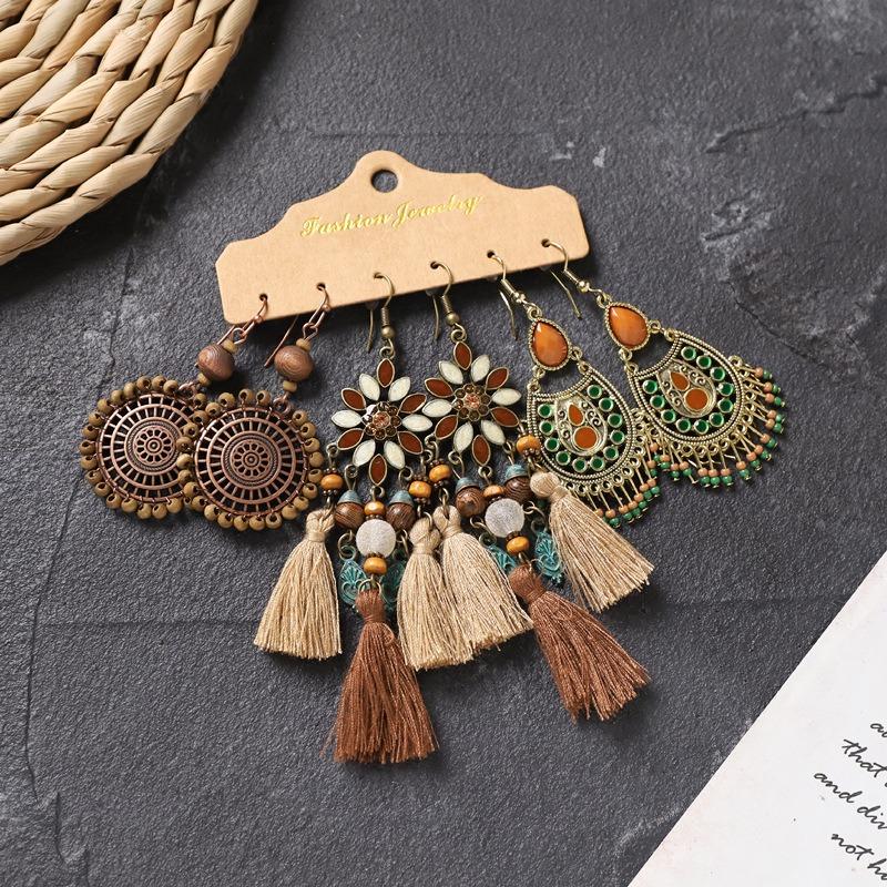 Long fringed earrings Bohemian wasteland exotic wind earrings retro vacation style suit earrings women