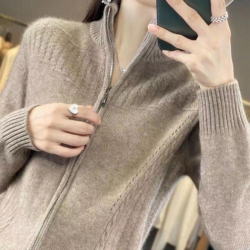 2024 Women's Retro Zipper Cardigan: Autumn Winter Loose Knit Semi-High Neck Sweater