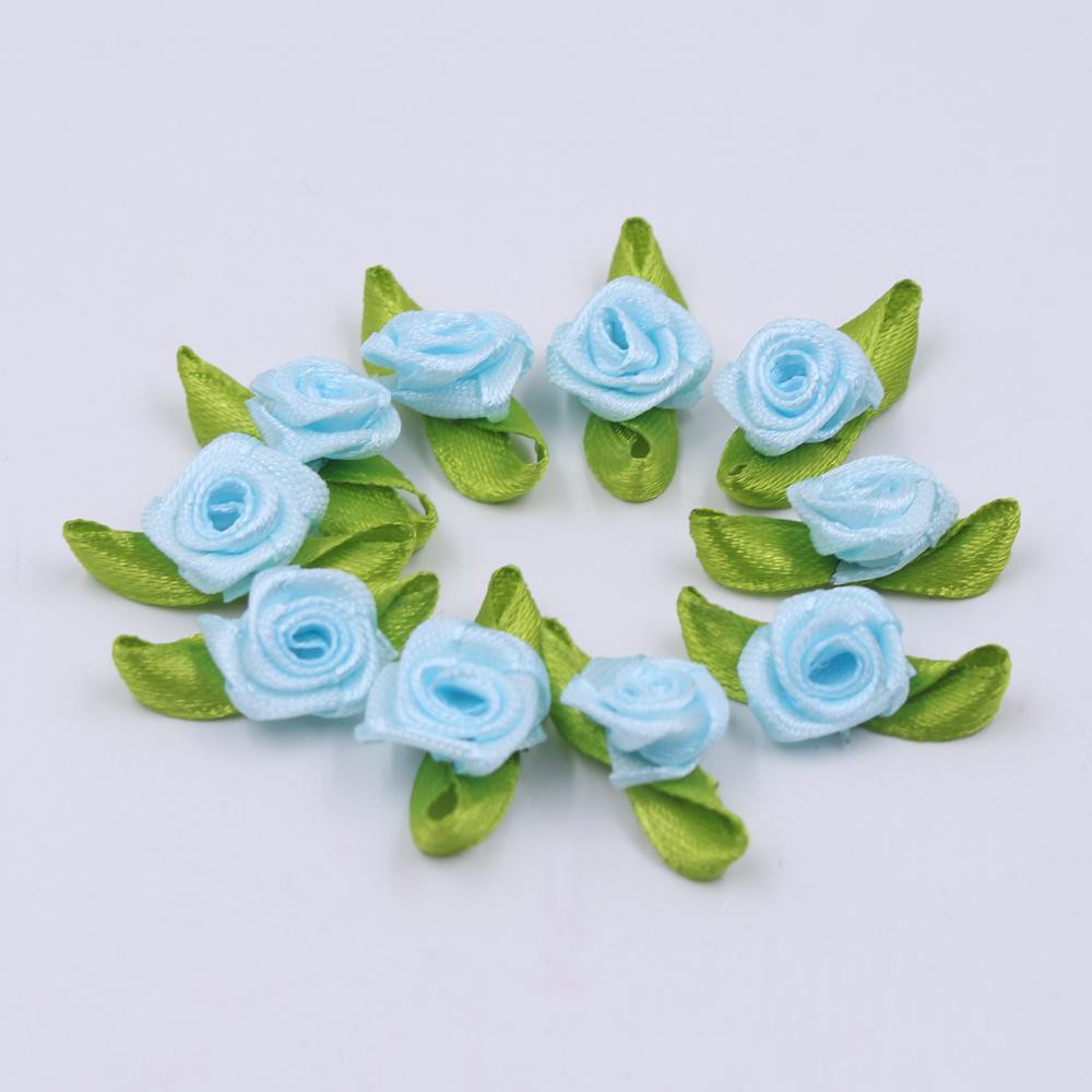 50 szt. Mini Satynowe Kwiatki ze Wstążki Jedwabna Główka Róży Wstążka DIY Ślubne Kokardy Aplikacje Rękodzieło Szycie Dodatki do Odzieży Dekoracje