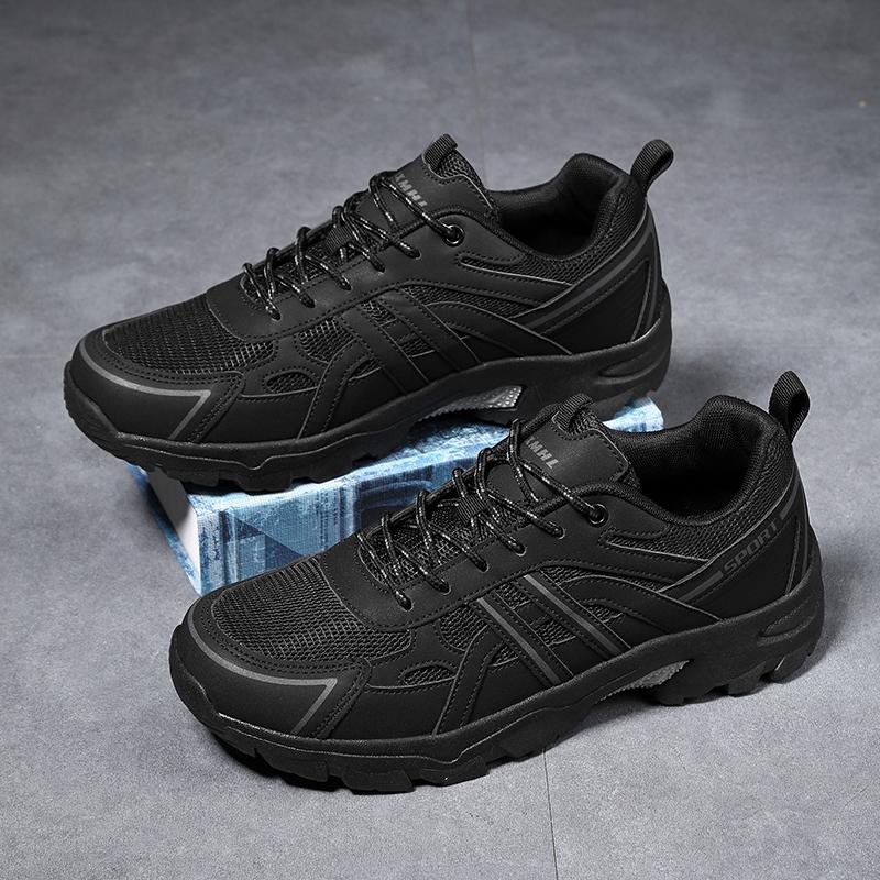 Fashion New Spring Autumn Couple Shoes Fashion Outdoors Sneakers Mesh Breathable Mens Casual Shoes Non Slip Mens Sneakers Plus Size