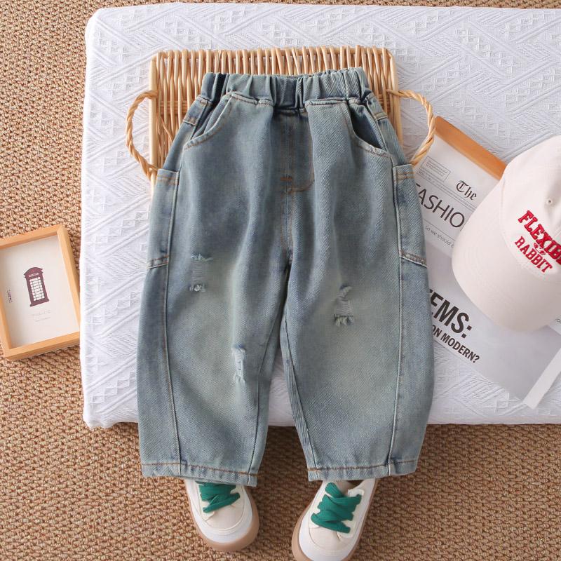 Boys' hooded sweatshirt set, Fashionable letter long sleeved top for spring and autumn, Casual jeans, Children's three piece set