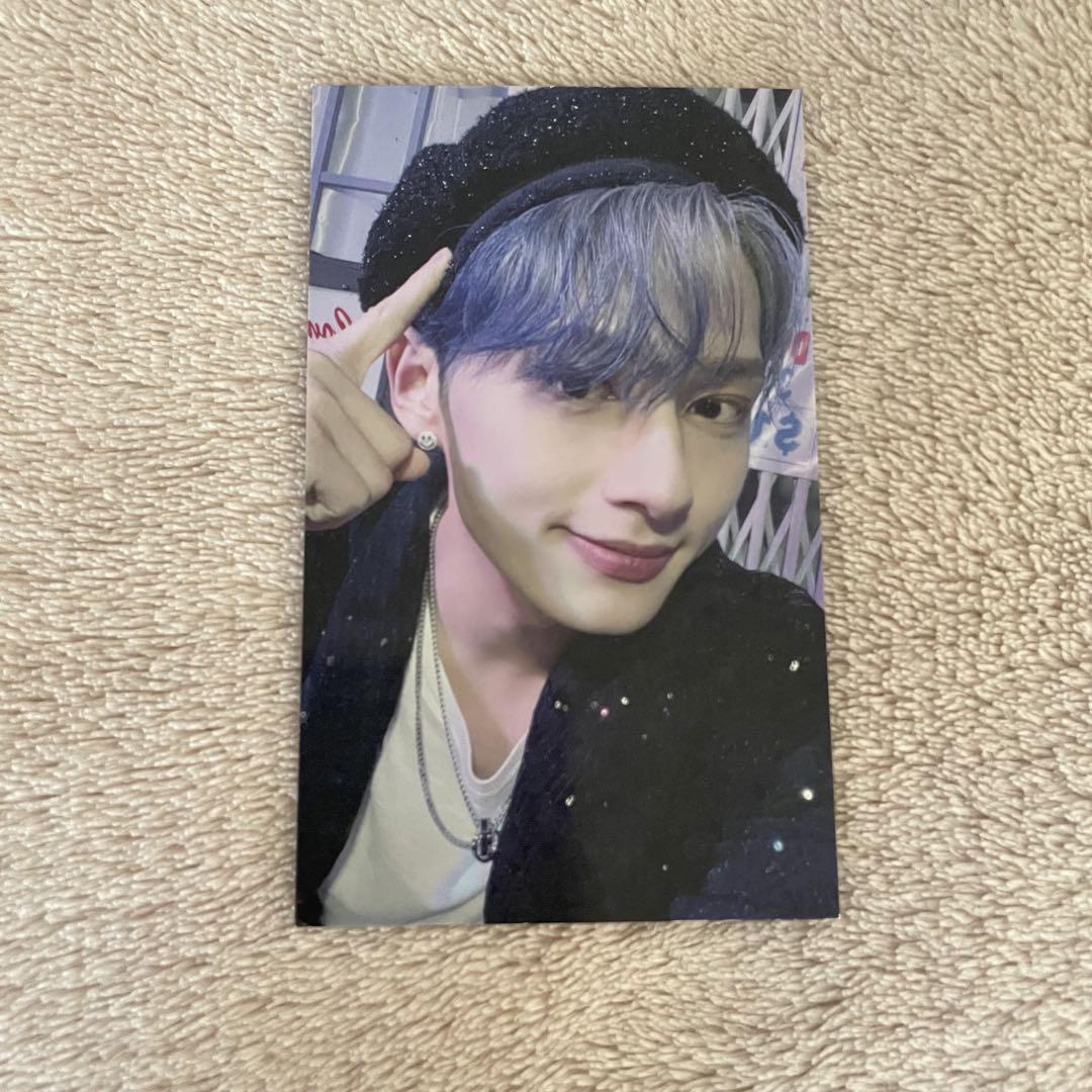 

[USED] SEVENTEEN SECTOR17 Jun HMV Lakidro