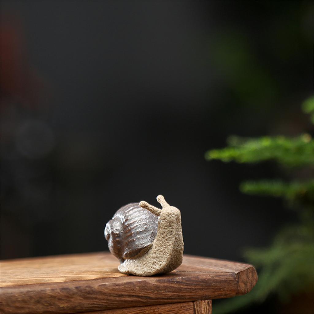 Snail Miniature Figurine Model Coarse Pottery Ceramics Snail Statue Ornament for Fairys Garden Landscape Decoration
