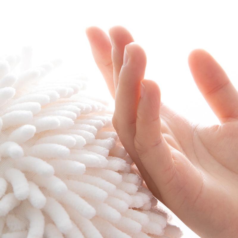 1 Stück Einfacher Stil Chenille Handtuch Super Saugfähig Schnell Trocknend Wischtuch Faserball Küche Badezimmer Hängendes Handtuch Niedlicher Wischschwamm